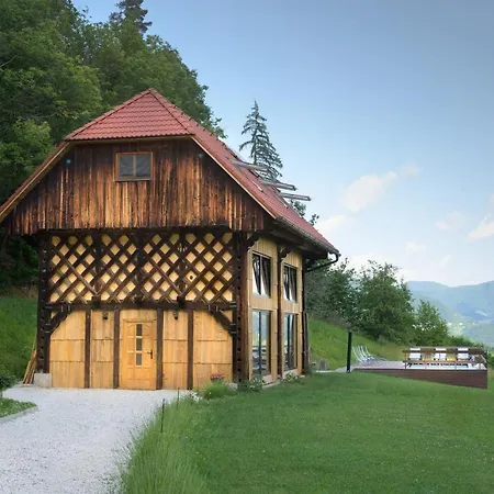 Rustic Retreat With Pool Pocitnice Na Kozolcu