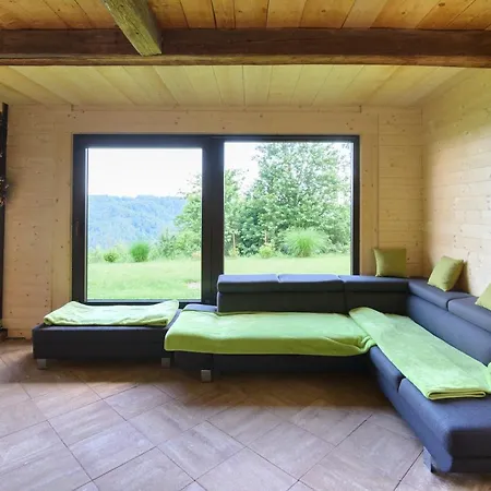 Rustic Retreat With Pool Pocitnice Na Kozolcu *