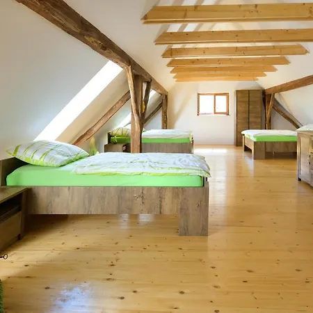 Vikendica Rustic Retreat With Pool Pocitnice Na Kozolcu
