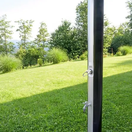 Rustic Retreat With Pool Pocitnice Na Kozolcu